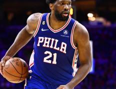 开云体育APP下载-76人不敌热火，季后赛前景堪忧