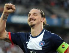 开云体育app-爆砍51分却惨遭北京队绝杀？字母哥赛后采访竟称他们中有个12号让我想起2019年世界杯