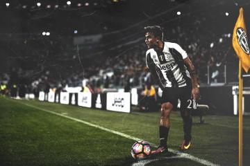 开云体育下载-铁幕降临，奥斯梅恩从锋线尖刀到防守铁闸的世界杯传奇一夜