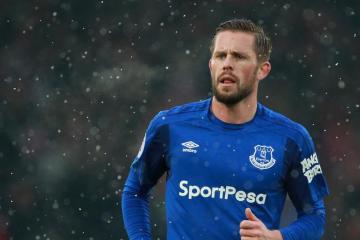 开云官网-魅力较量，温网如何在无声战火中碾压澳网，阿尔卡拉斯书写新篇