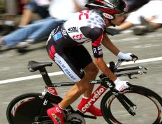 开云体育下载-落寞的旧神与绽放的新王，阿根廷惊天逆转，托尼诠释何为蜕变