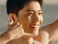 开云体育官网-JDG绝杀HKA，Elk单局斩获MVP顶尖较量半决赛，让粉丝疯狂欢呼