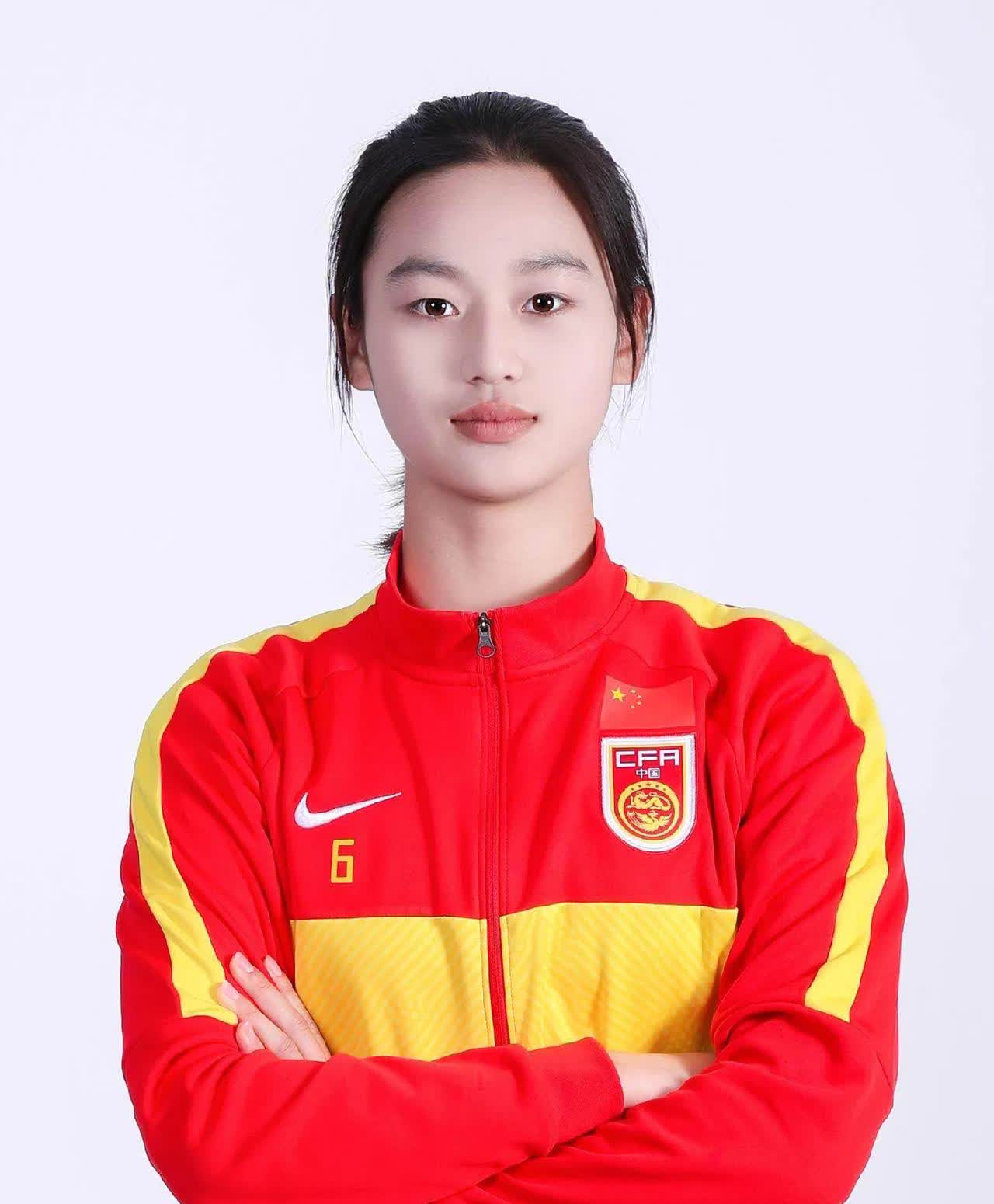 开云体育官网-中国女足队员朱雨淋：奋斗目标清晰，冠军在望