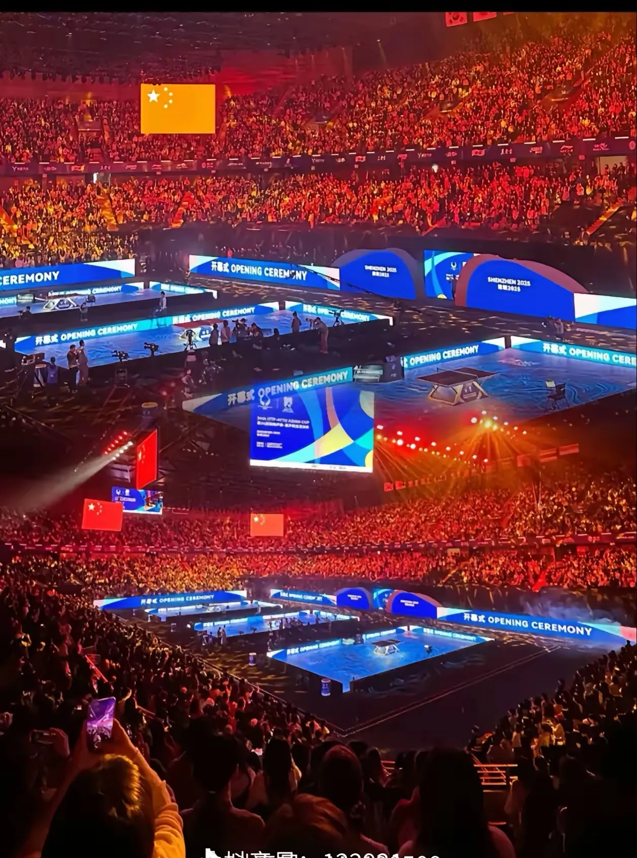 开云体育-关于FLY翻盘100T，Uzi关键团战开团秒人焦点之战半决赛，让粉丝疯狂欢呼的信息