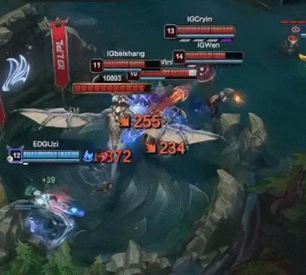 开云体育-关于FLY翻盘100T，Uzi关键团战开团秒人焦点之战半决赛，让粉丝疯狂欢呼的信息