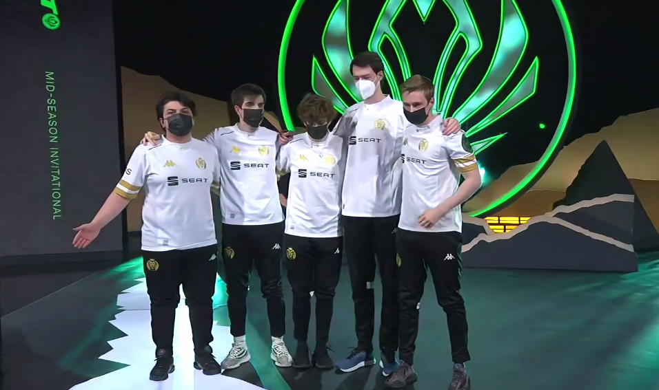 开云体育官网-MAD横扫RNG，BDD拿下关键大龙宿敌对决小组赛，成为赛场最大亮点的简单介绍