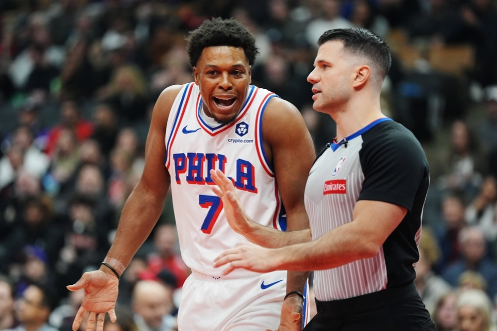 开云官网-包含76人力克黄蜂，恩比德27+14带队破除连败的词条