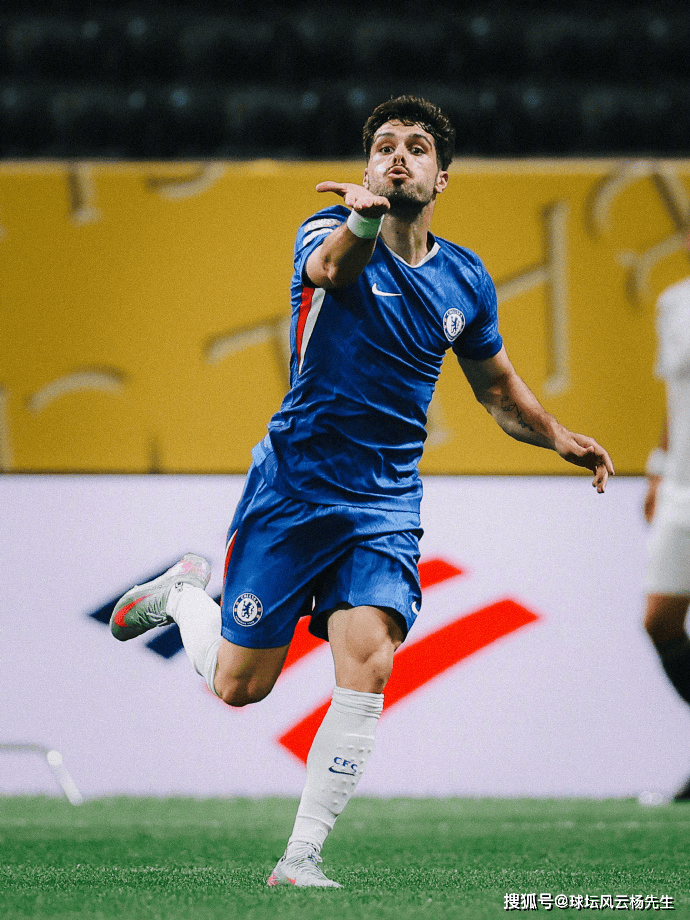 开云平台-效力切尔西的前锋连续破门，球队取得胜利