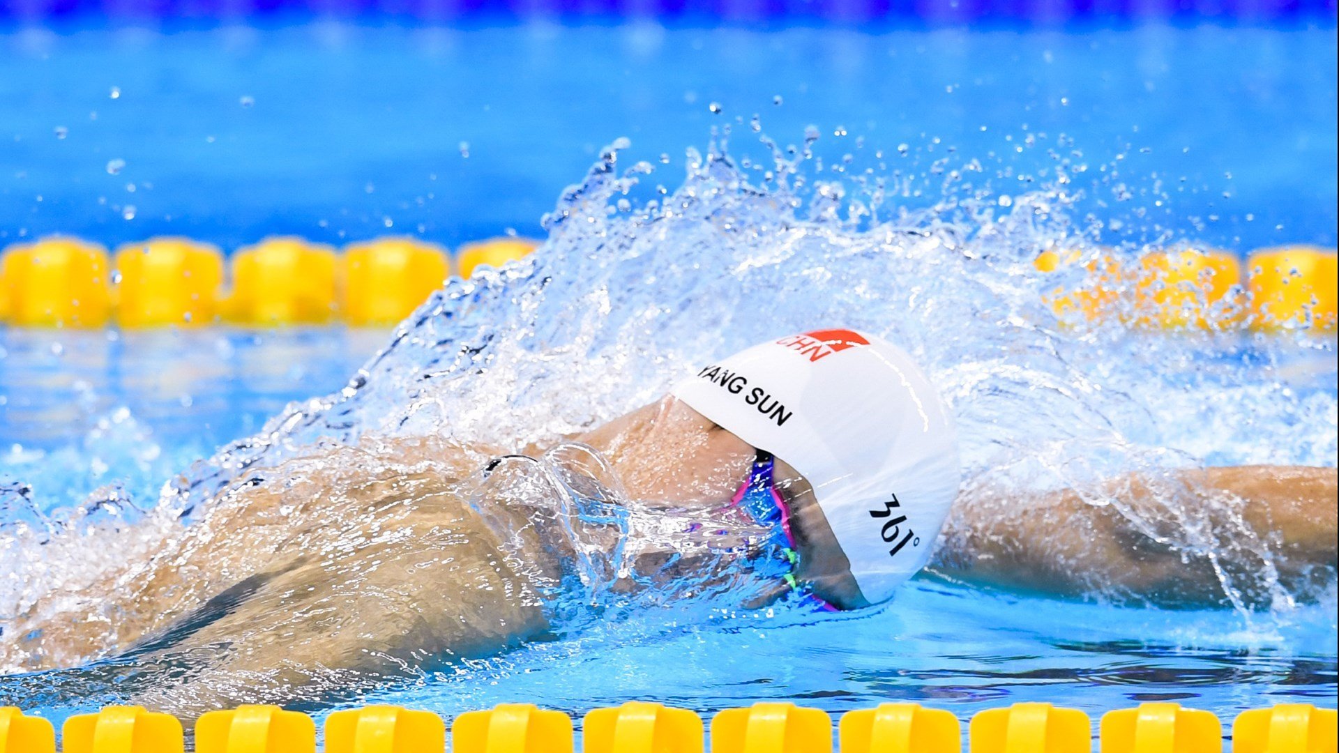 开云官网-铁壁·闪电,阿姆斯特丹之夜,门迪如何点燃荷兰史诗级翻盘